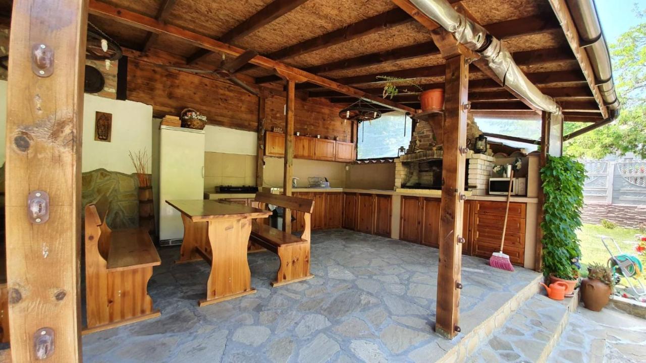 Marianas Guesthouse ابزور المظهر الخارجي الصورة