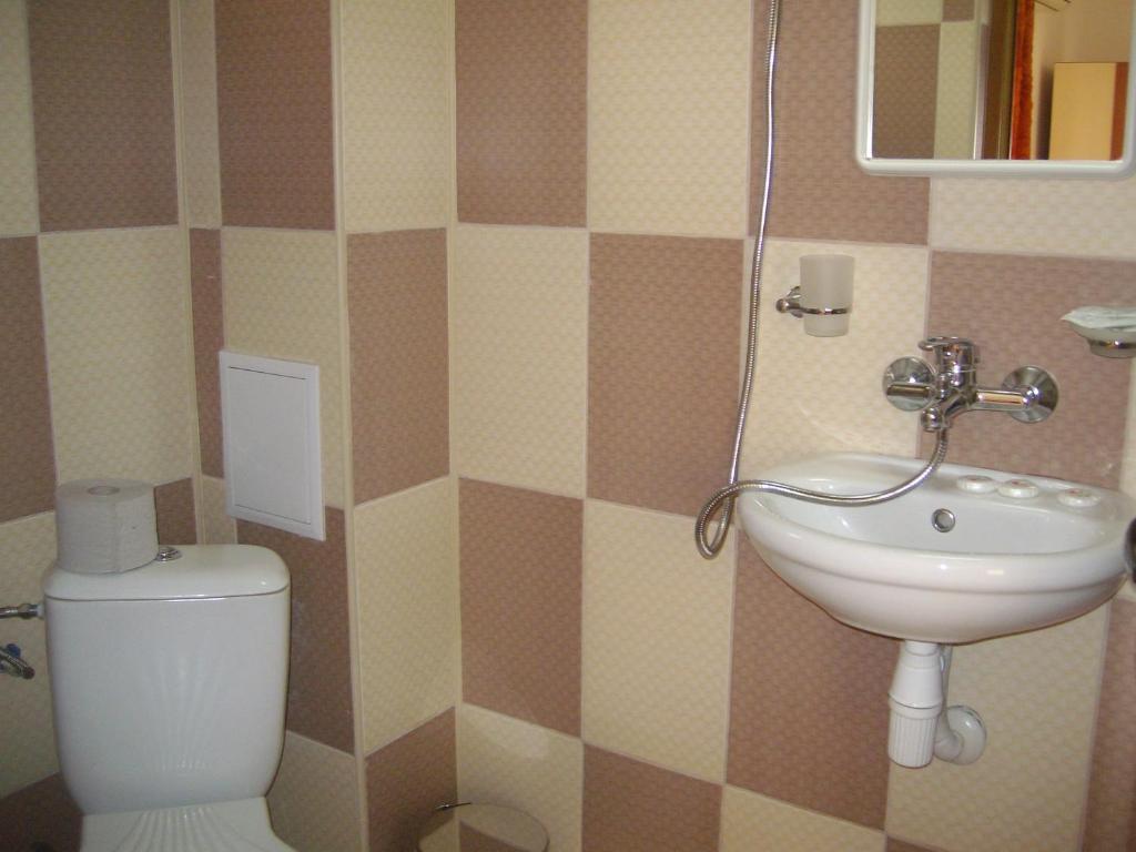Marianas Guesthouse ابزور المظهر الخارجي الصورة