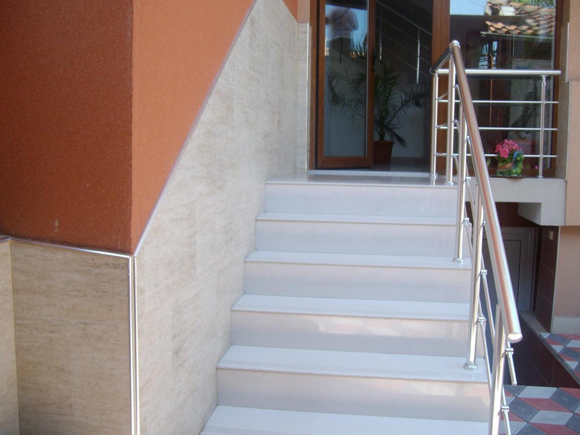 Marianas Guesthouse ابزور المظهر الخارجي الصورة