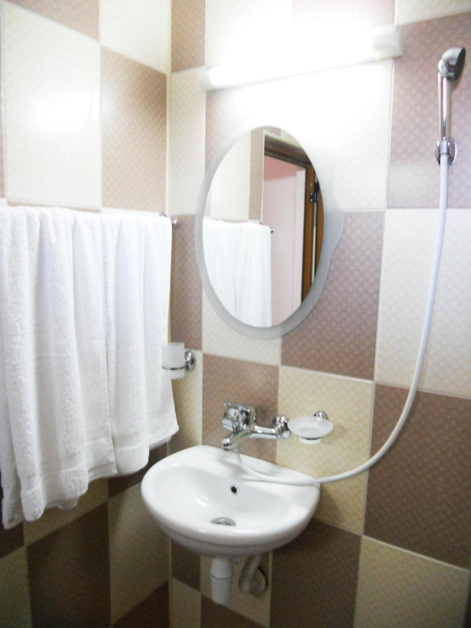 Marianas Guesthouse ابزور المظهر الخارجي الصورة