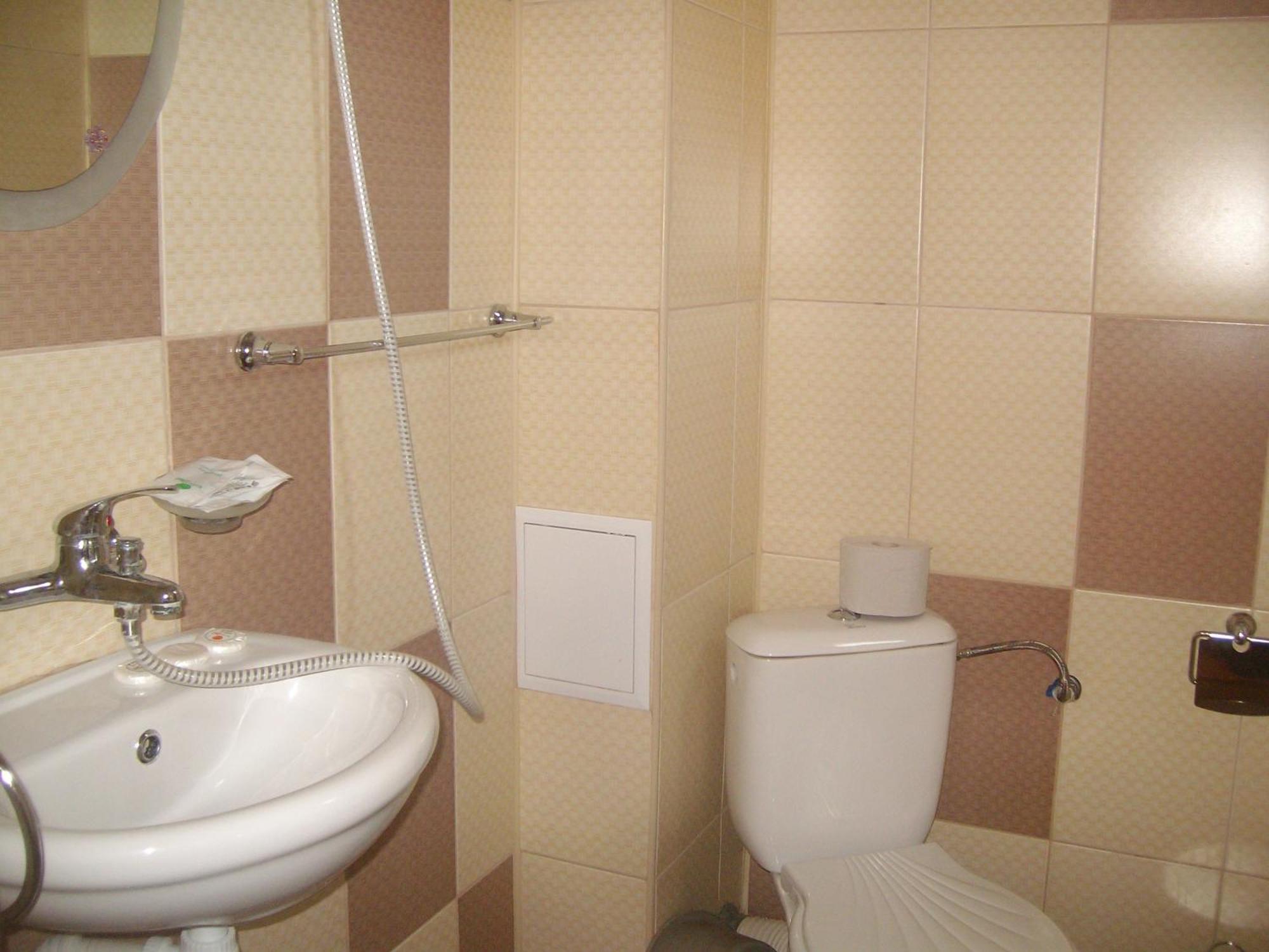 Marianas Guesthouse ابزور المظهر الخارجي الصورة