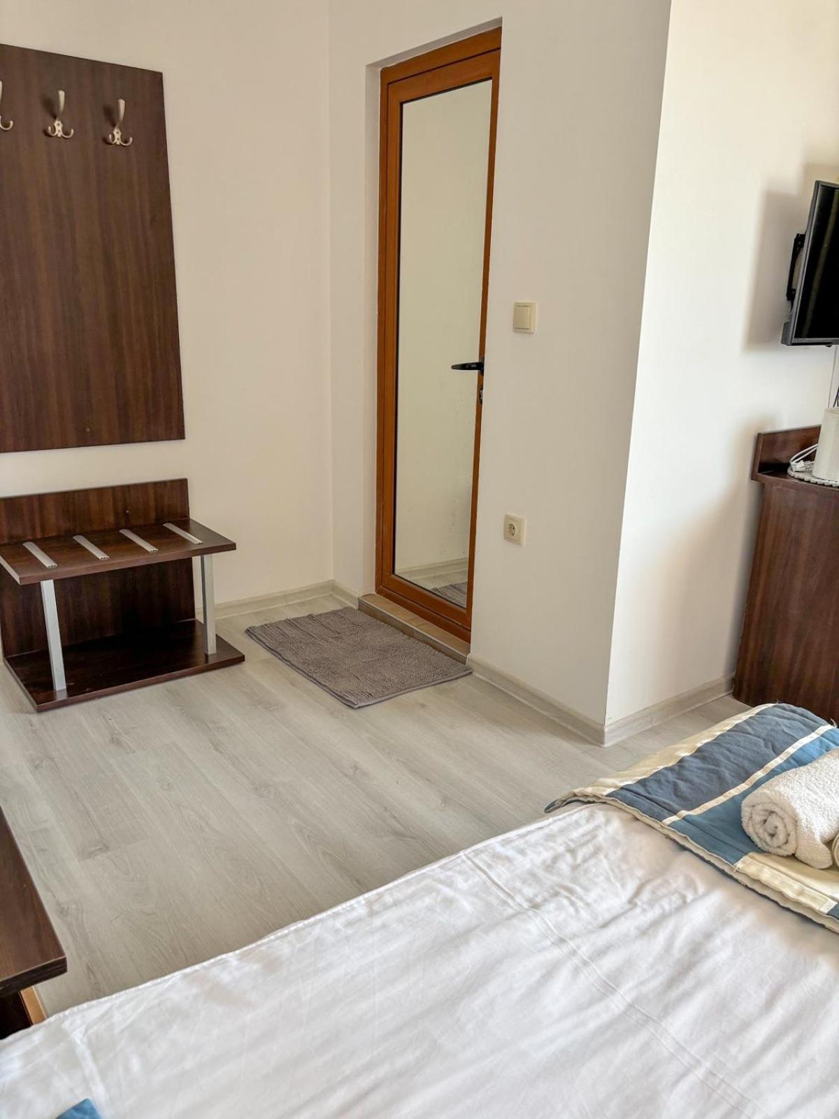 Marianas Guesthouse ابزور المظهر الخارجي الصورة