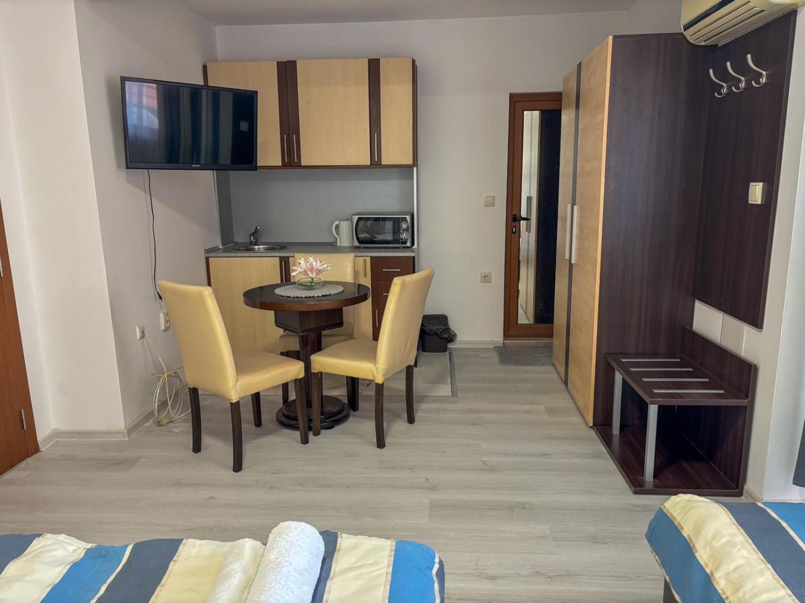 Marianas Guesthouse ابزور المظهر الخارجي الصورة