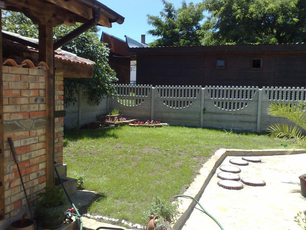 Marianas Guesthouse ابزور الغرفة الصورة